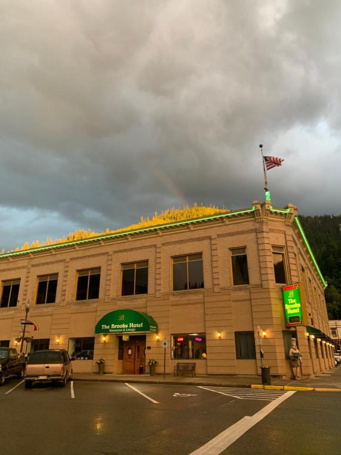 The Brooks Hotel Restaurant And Lounge Wallace Exterior photo